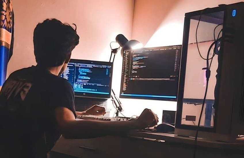 Ts and Go Developer